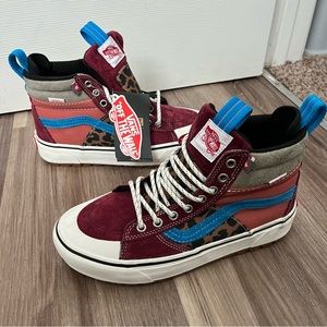 Women’s Sk8 Hi leopard print vans